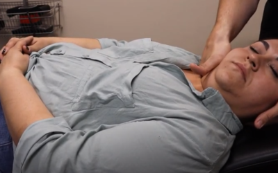 Video: Satisfying Cracks Chiro Adjustment