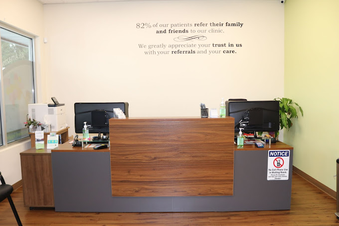 Front Desk area at amazing life chiropractic and wellness